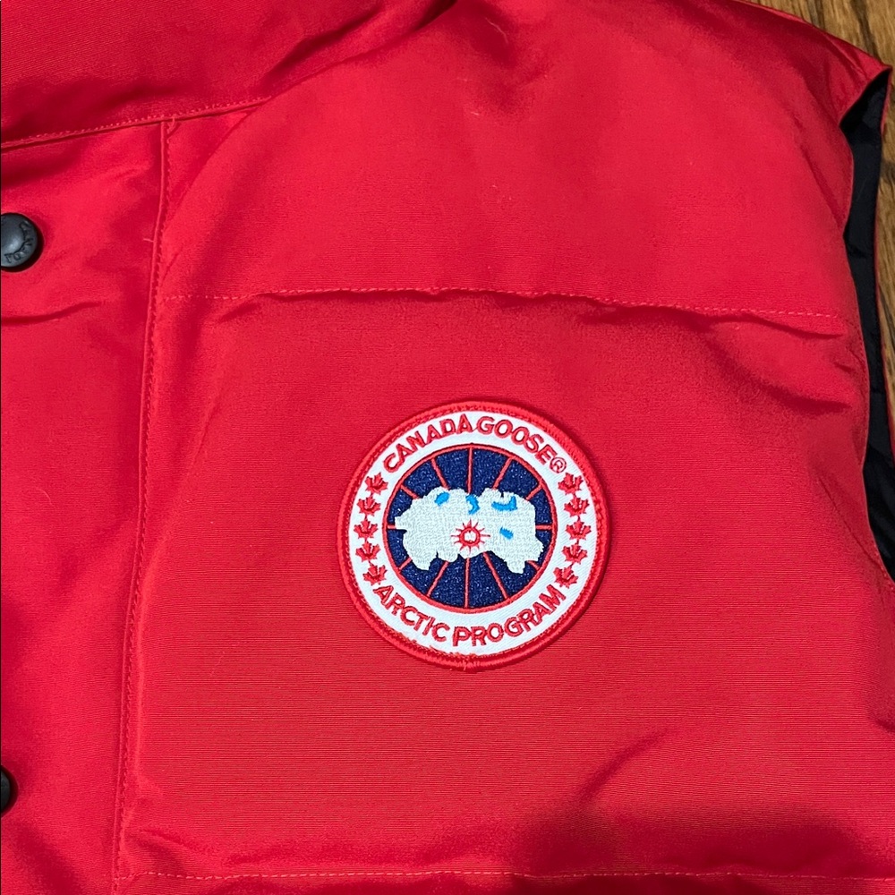 Canada Goose 19Fw Freestyle Crew 4154M Red Puffer Vest, NWT, 24” P2P (Unisex) - Picture 8 of 11